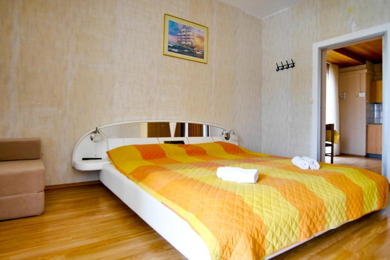 Apartments Babaja Omiš Dış mekan fotoğraf
