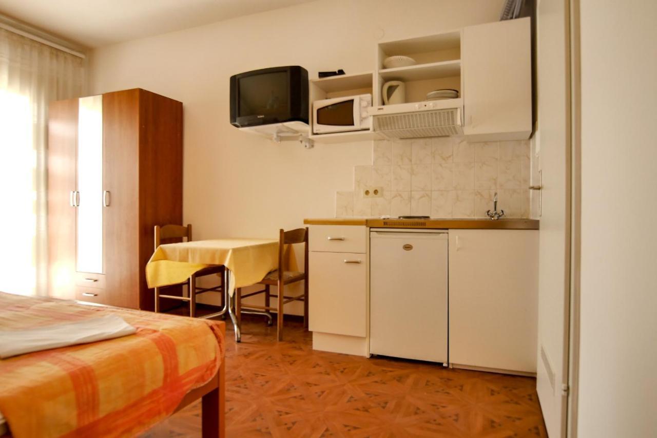 Apartments Babaja Omiš Dış mekan fotoğraf