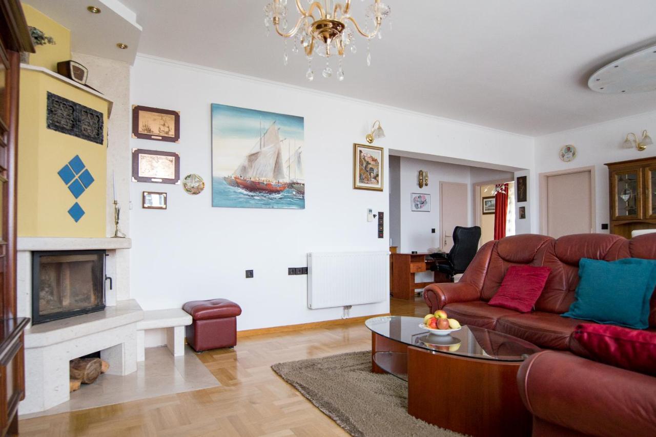 Apartments Babaja Omiš Dış mekan fotoğraf